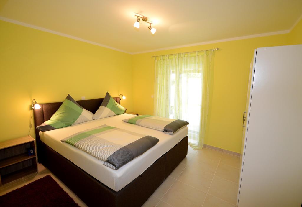 Apartments Villa Mimi Višnjan Cameră foto